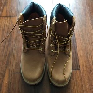 TIMBERLAND Boots - brand new never worn